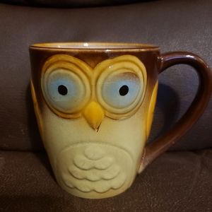 Gibson owl coffee mug